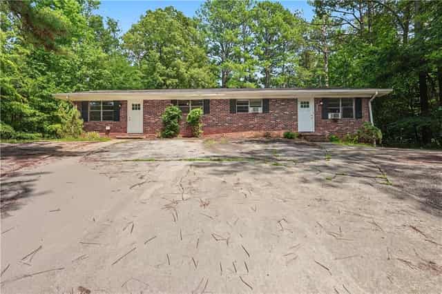 Multifamily for sale: 9223 Westview Drive SW, Covington